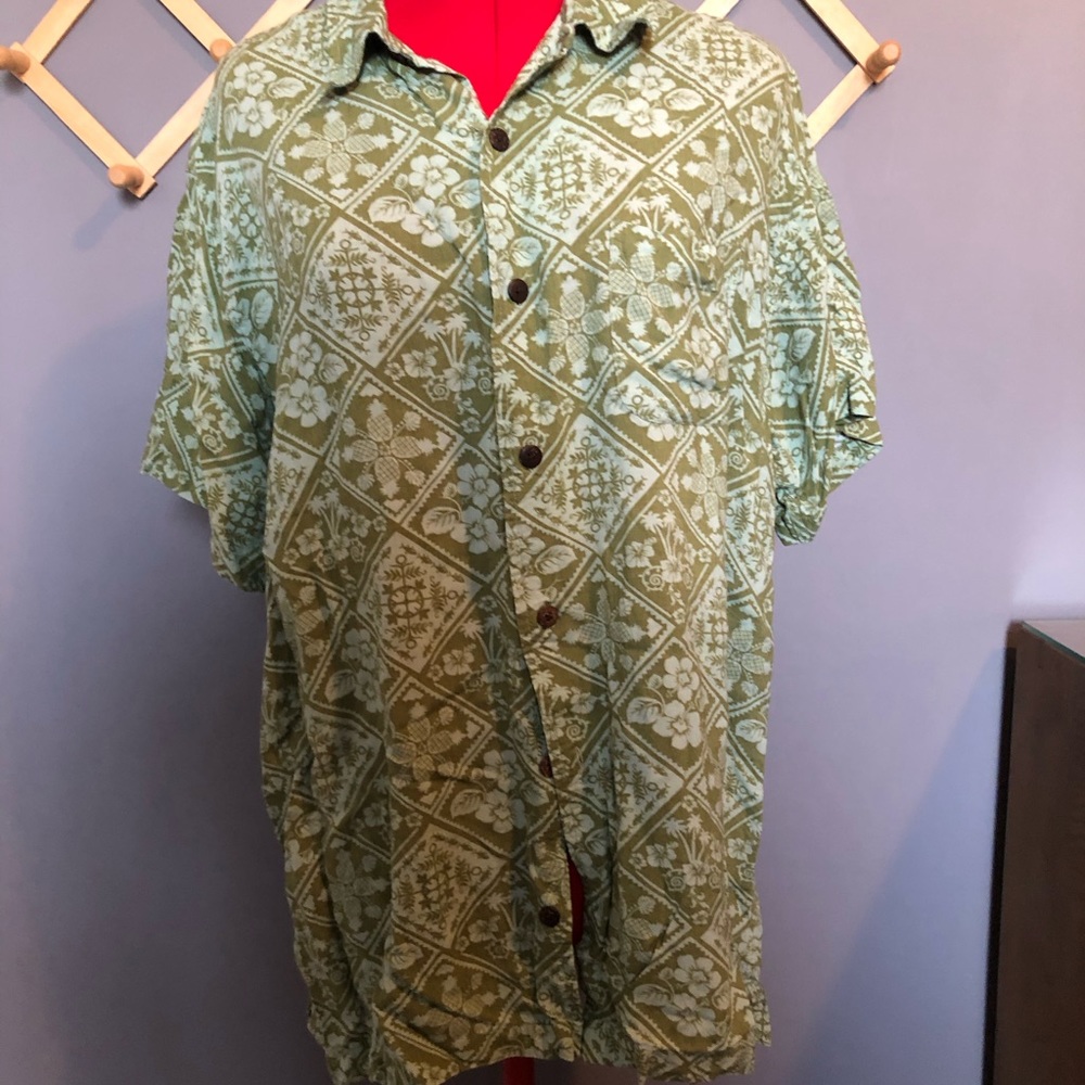 Vintage pineapple print rayon Hawaiian shirt